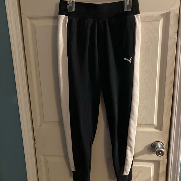 Puma Black and White Jogger Sweatpants. Size M - Picture 11 of 12